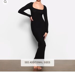 SKIMS SOFT LOUNGE LONG SLEEVE DRESS
